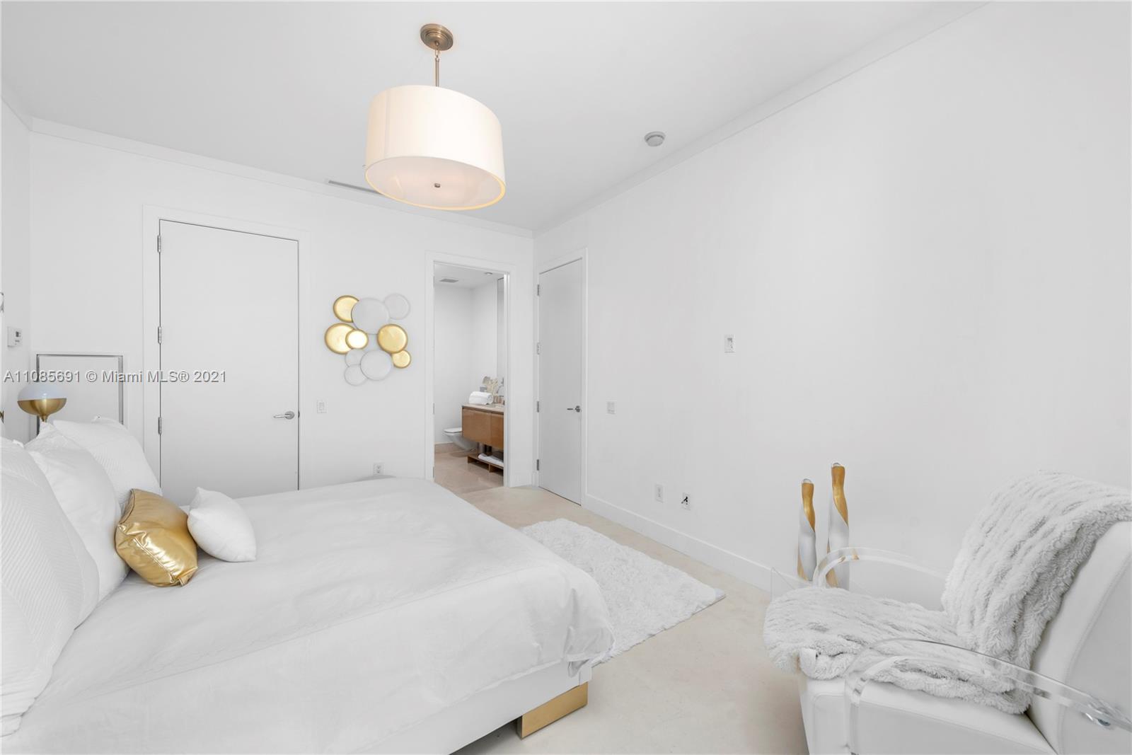 APOGEE CONDO - Residential