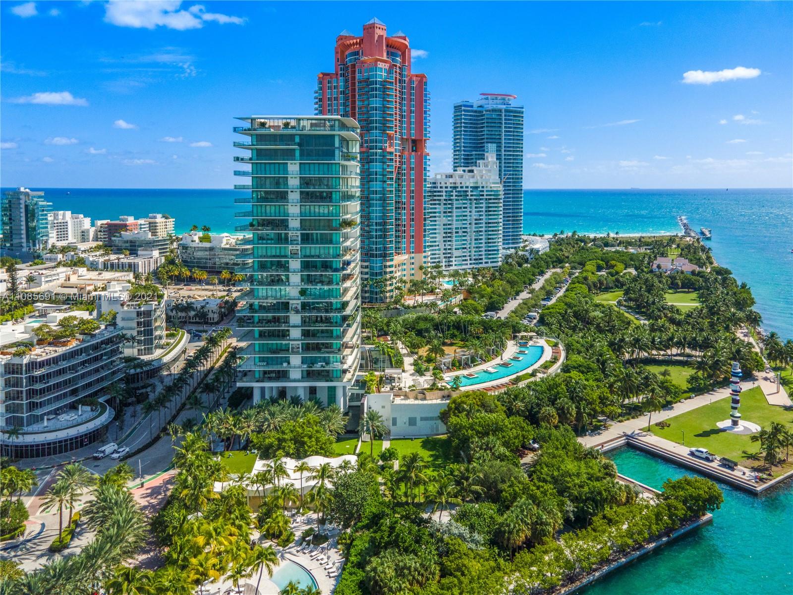 APOGEE CONDO - Residential