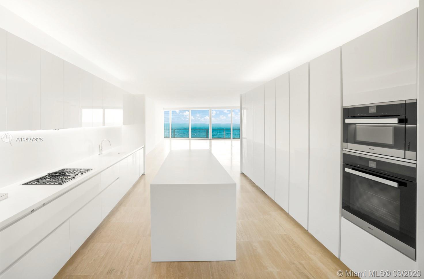 SURF CLUB CONDO - Residential