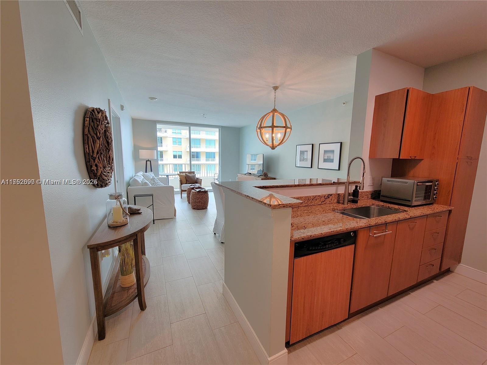 MARINA VILLAGE AT BOYNTON - Residential Lease
