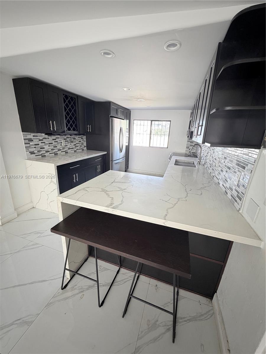 NORTH RIDGE - Residential Lease