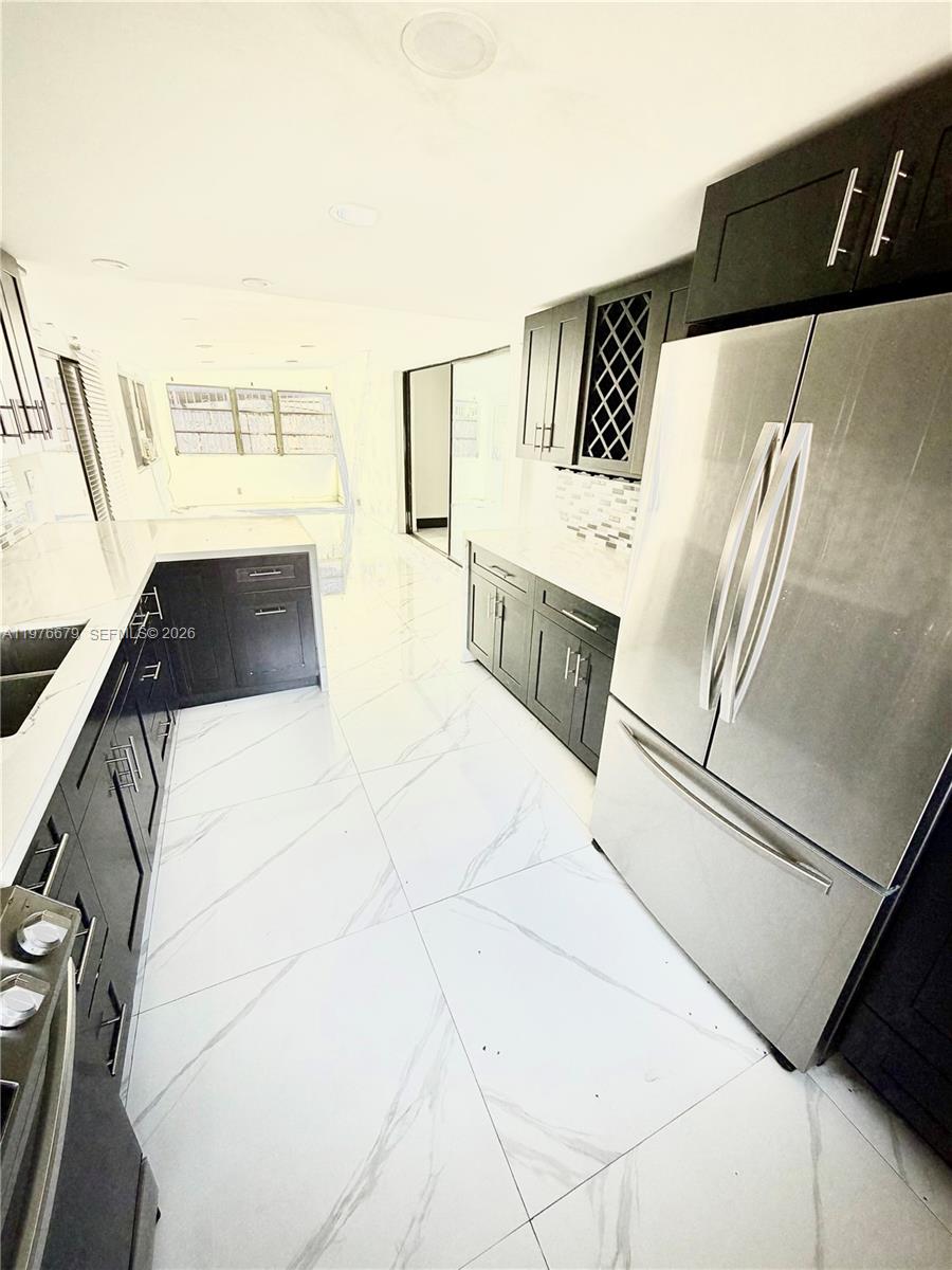 NORTH RIDGE - Residential Lease