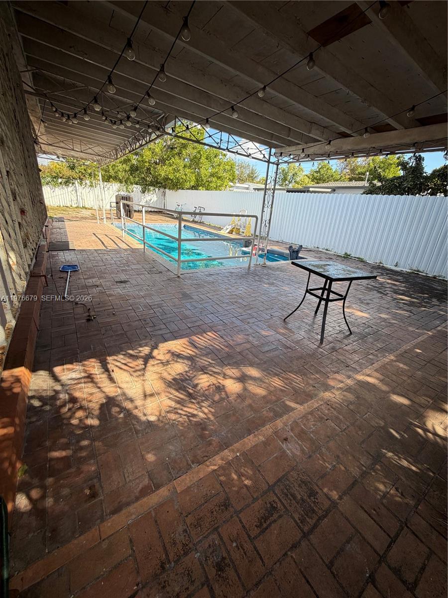 NORTH RIDGE - Residential Lease