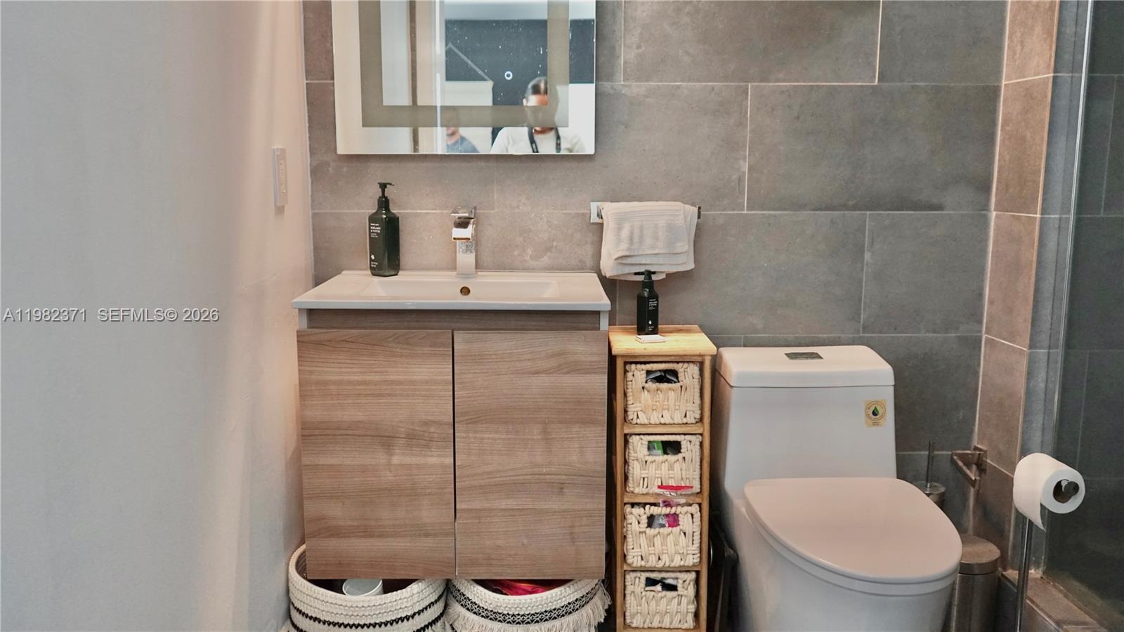 EDGEWATER LOFTS CONDO - Residential