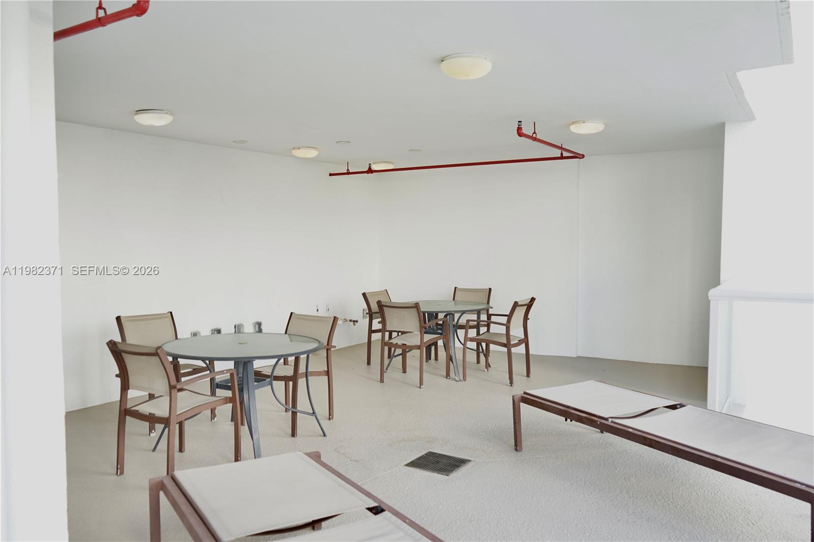 EDGEWATER LOFTS CONDO - Residential