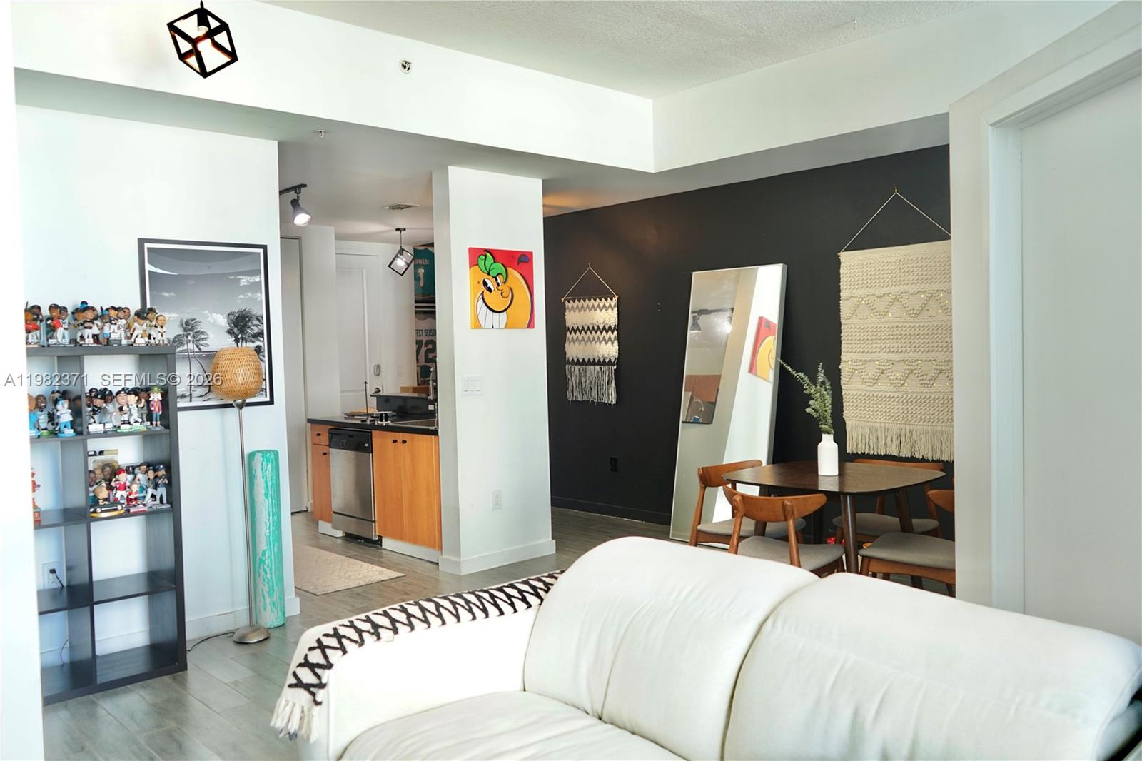 EDGEWATER LOFTS CONDO - Residential