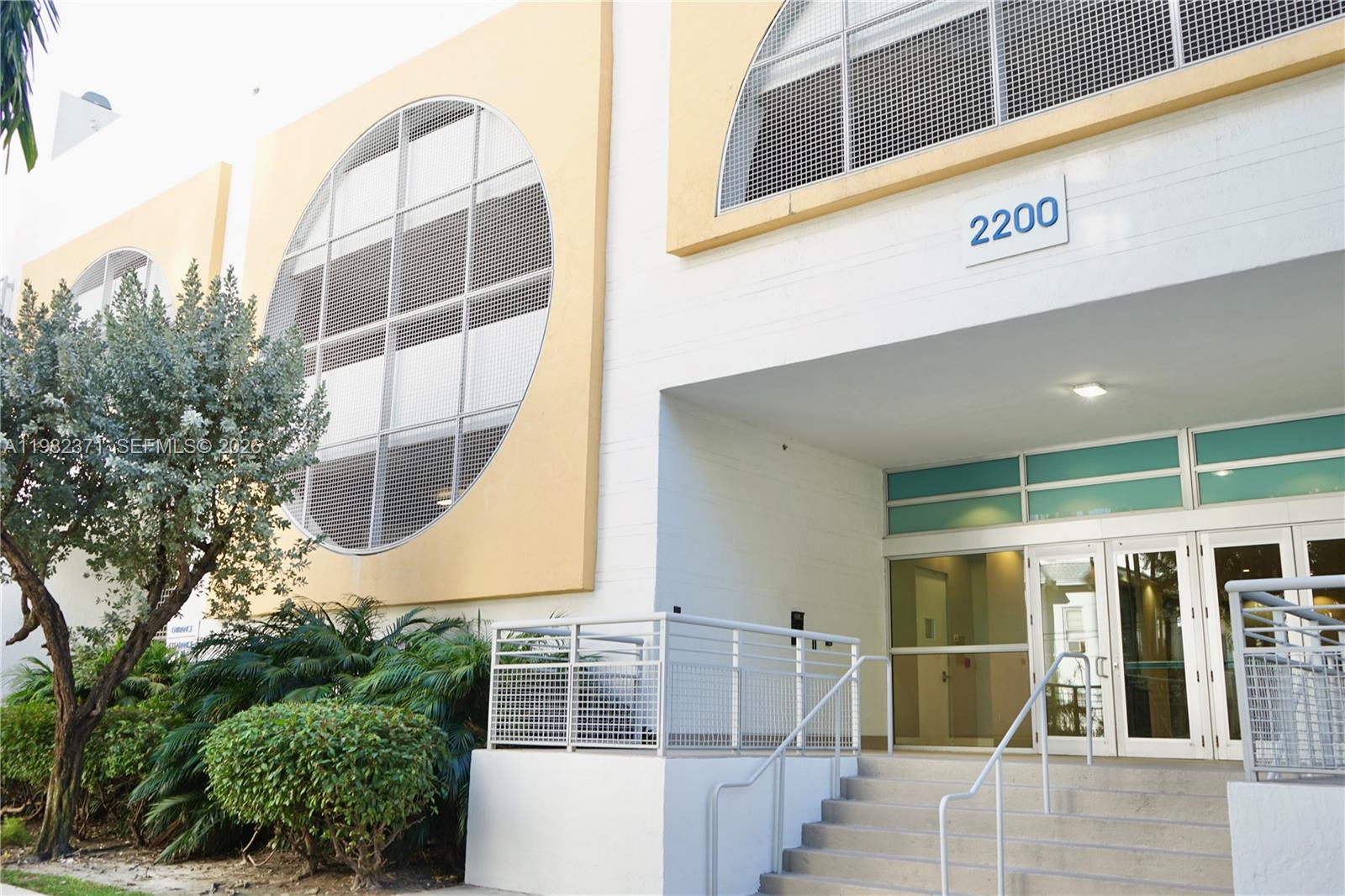 EDGEWATER LOFTS CONDO - Residential