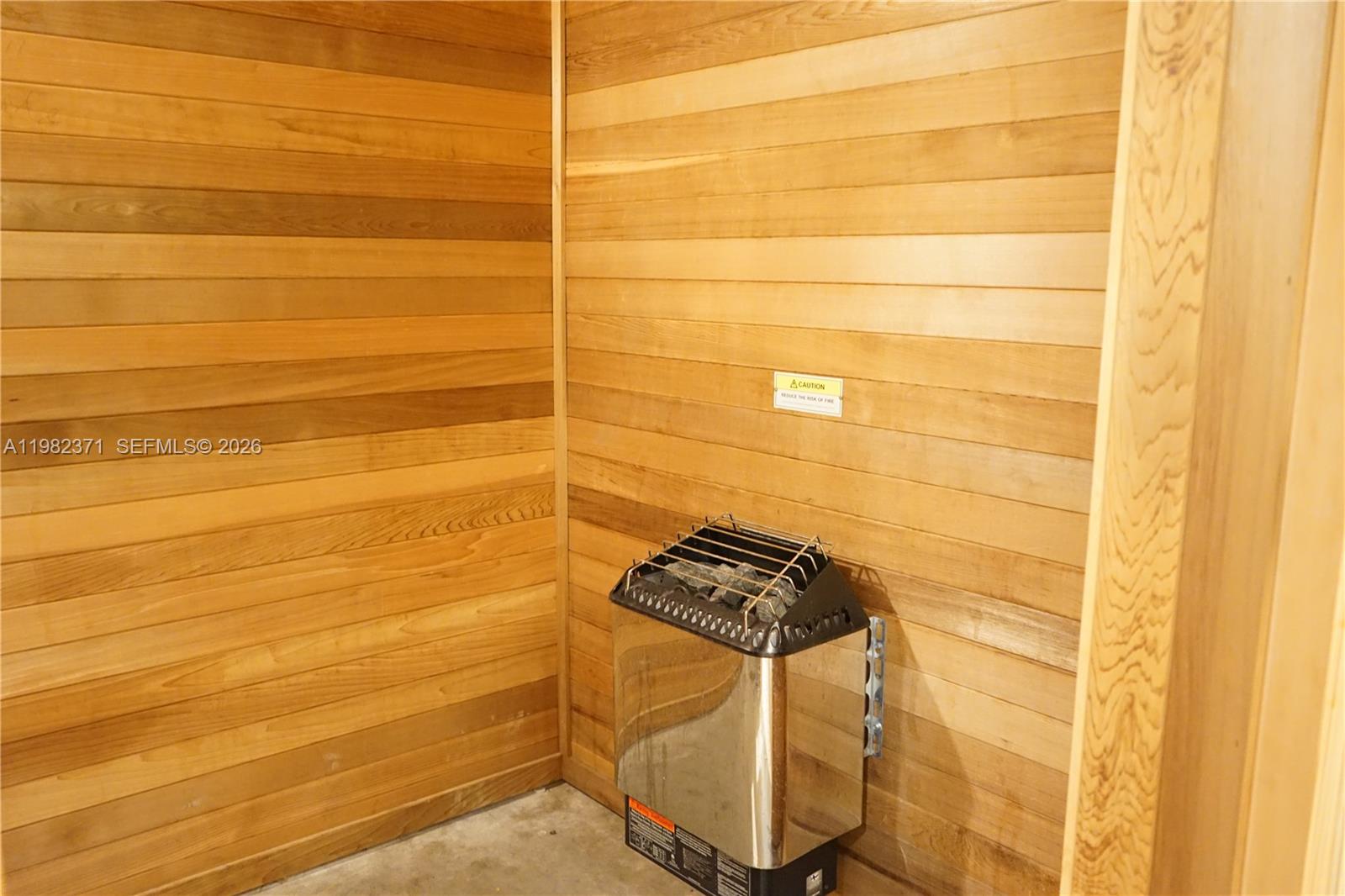 EDGEWATER LOFTS CONDO - Residential