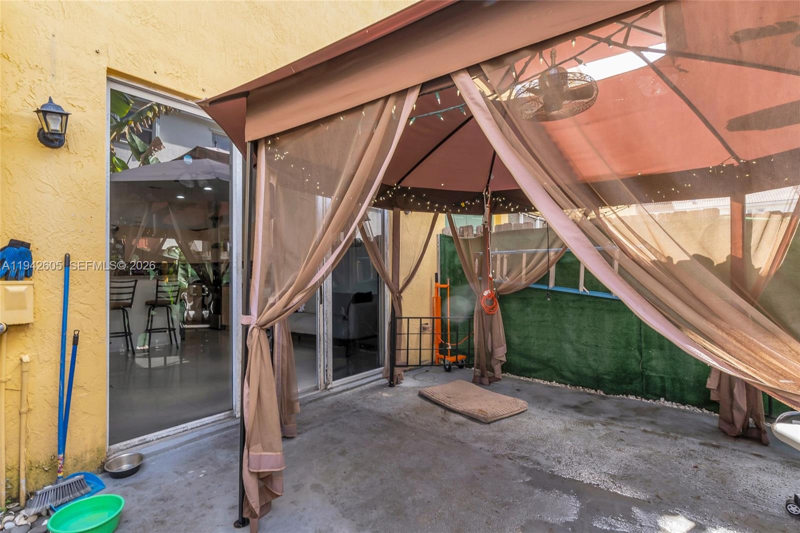 MARBELLA BAY - Residential