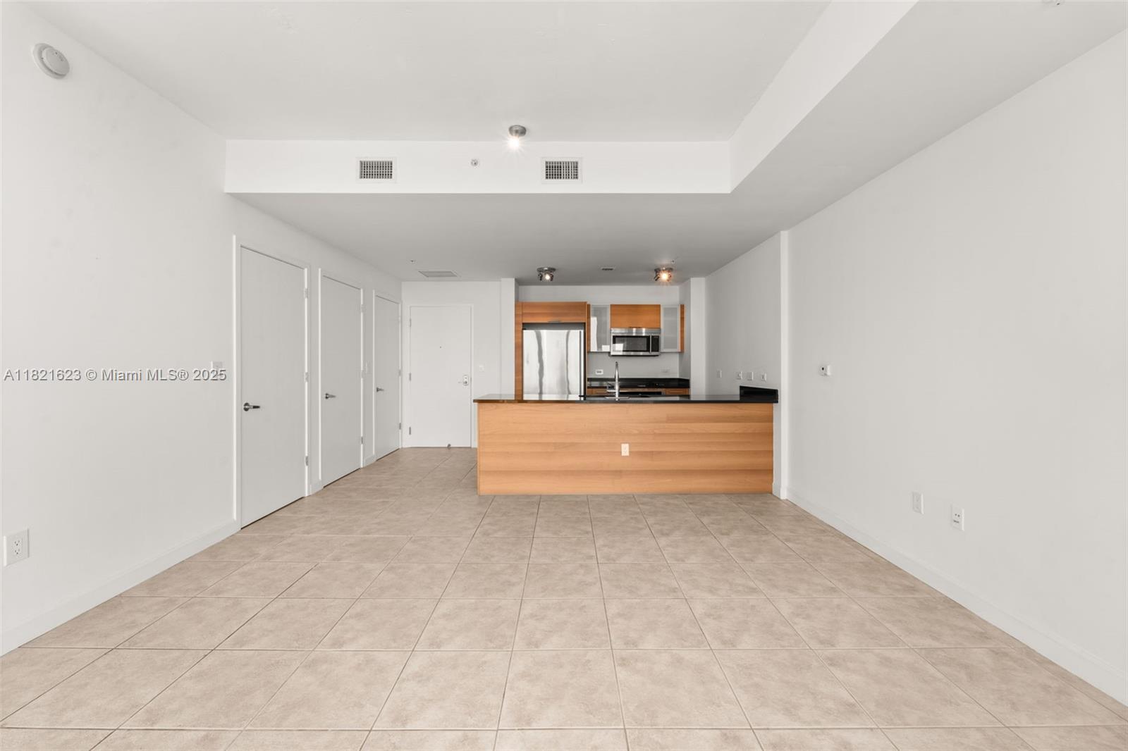 3301 NE 1st Ave H1913