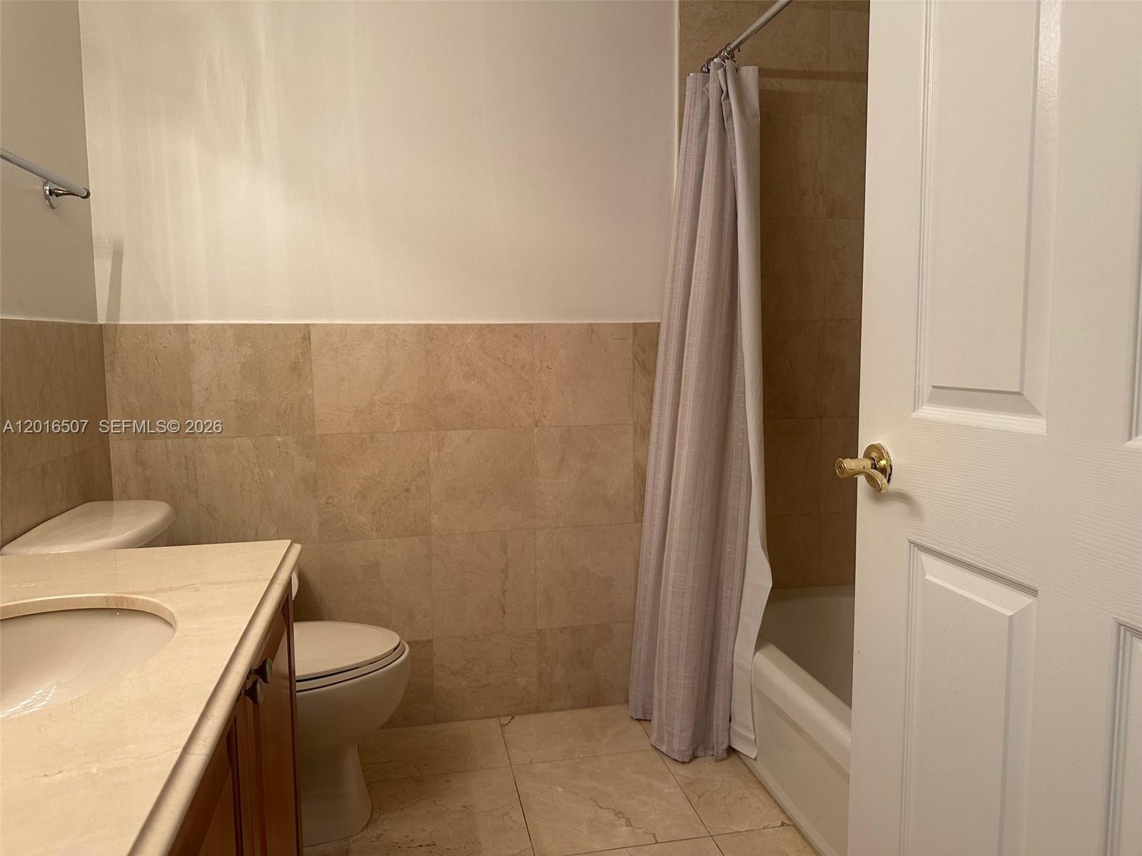 VILLA ISABELLA CONDO - Residential