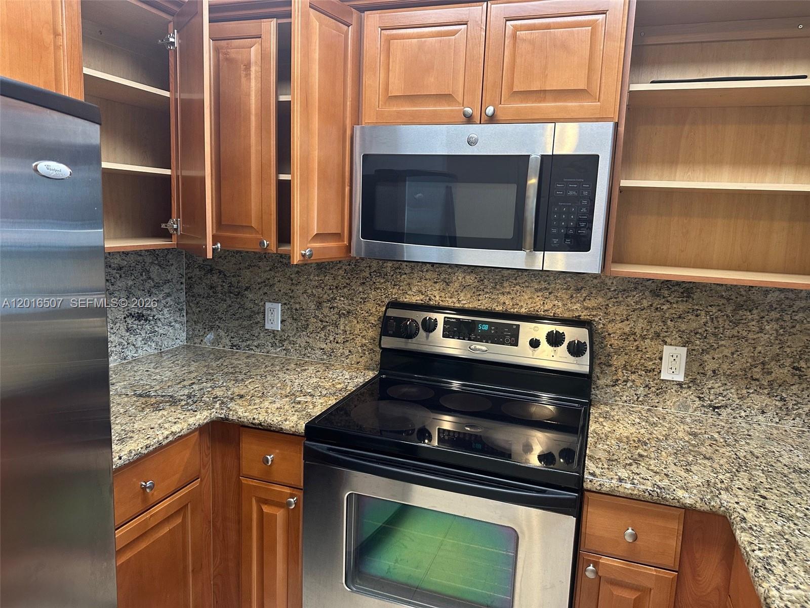 VILLA ISABELLA CONDO - Residential