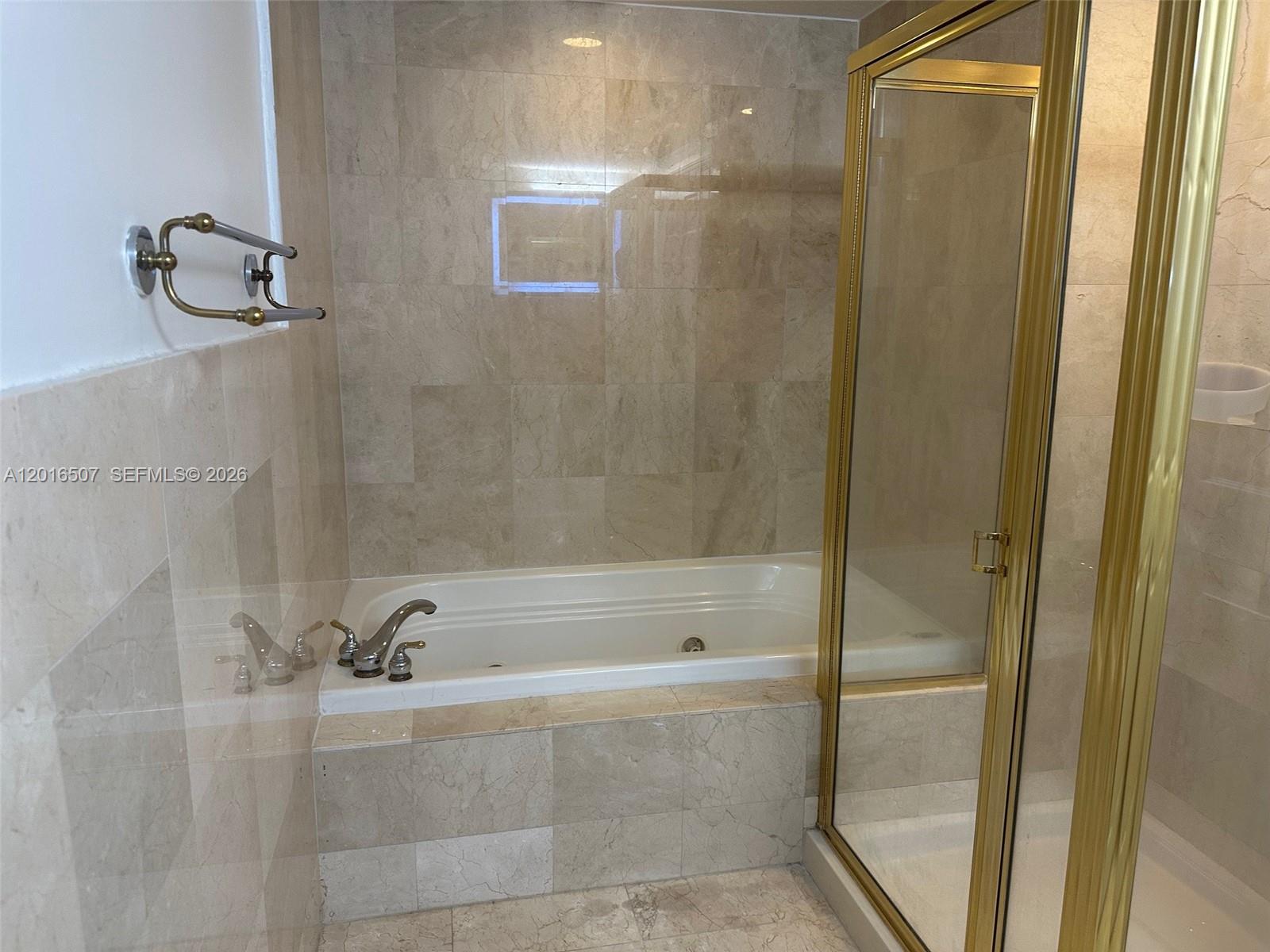 VILLA ISABELLA CONDO - Residential