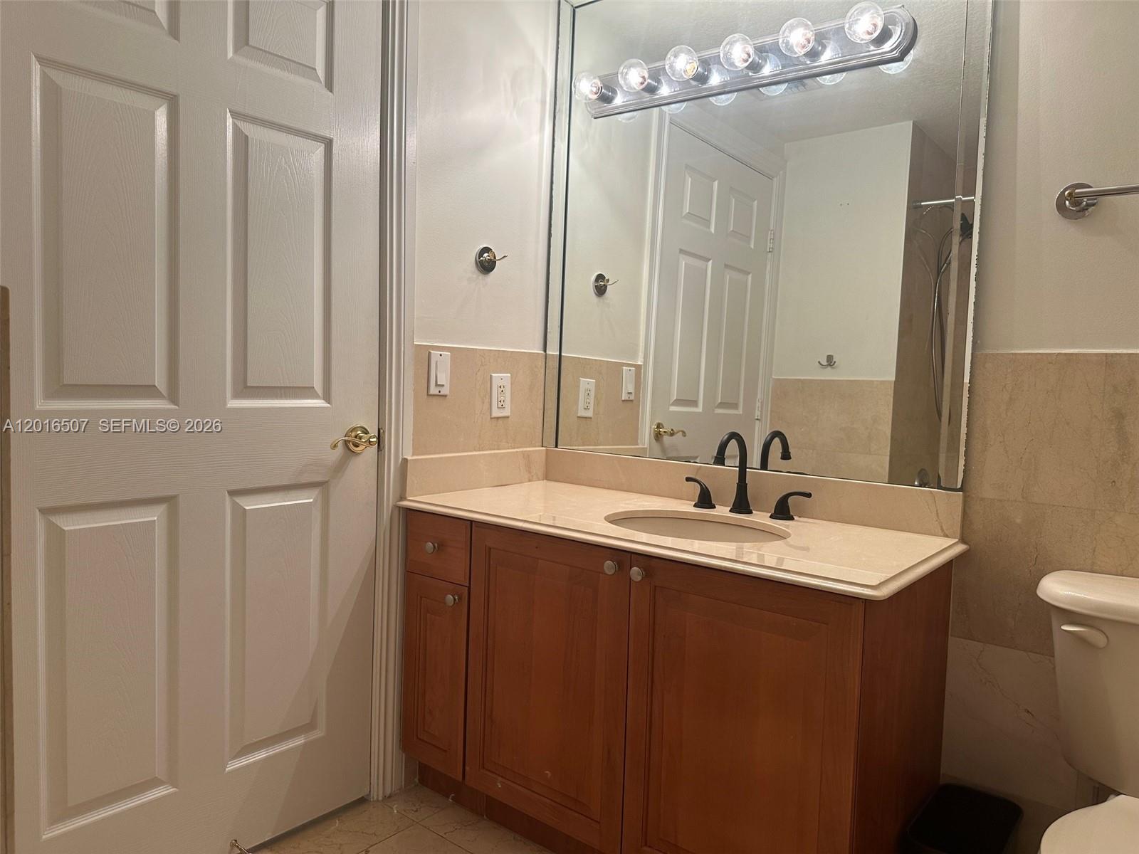 VILLA ISABELLA CONDO - Residential