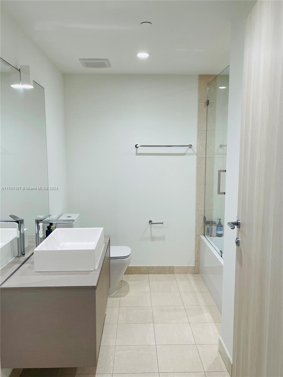 BRICKELL FLATIRON CONDO - Residential
