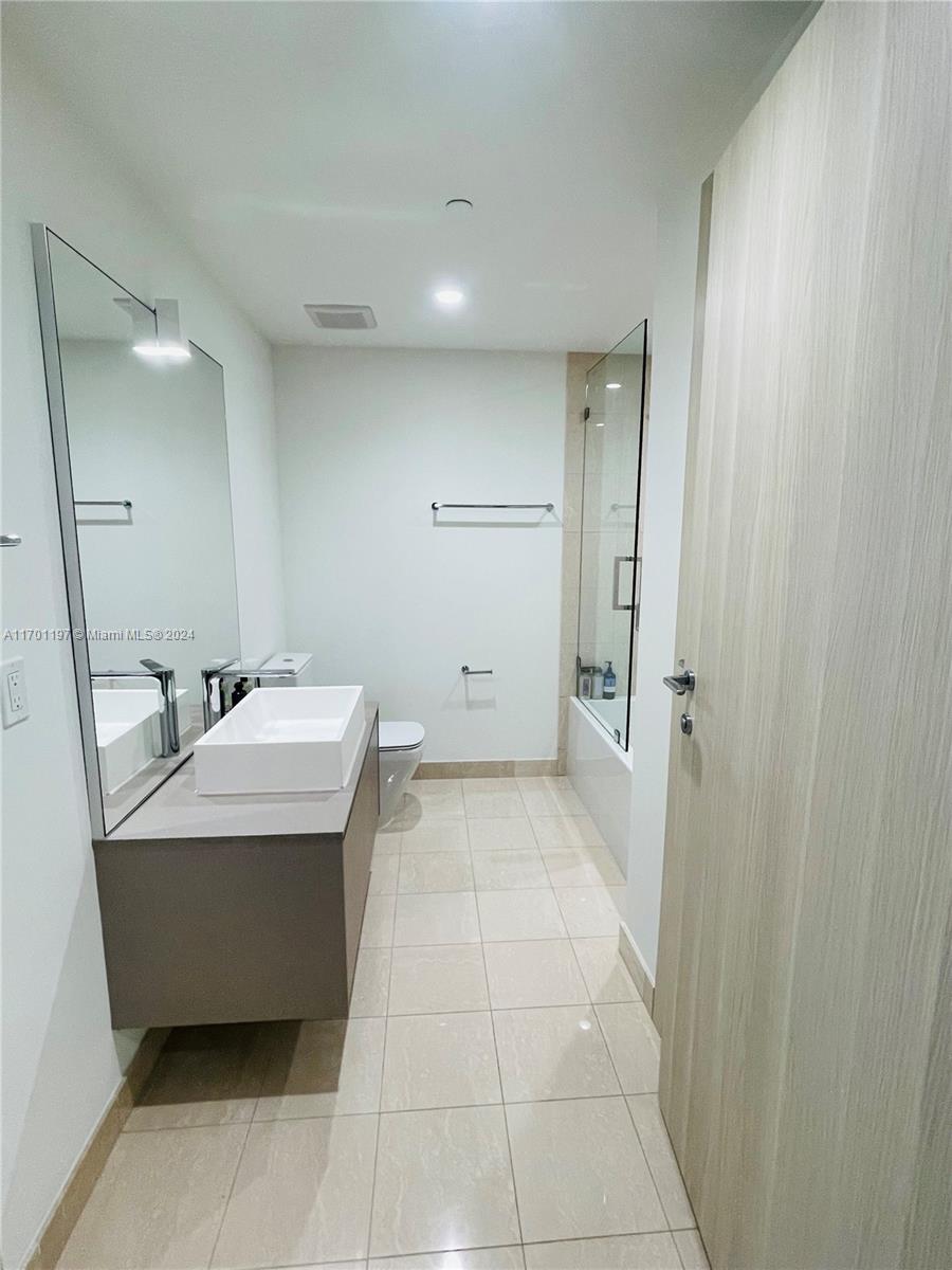 BRICKELL FLATIRON CONDO - Residential