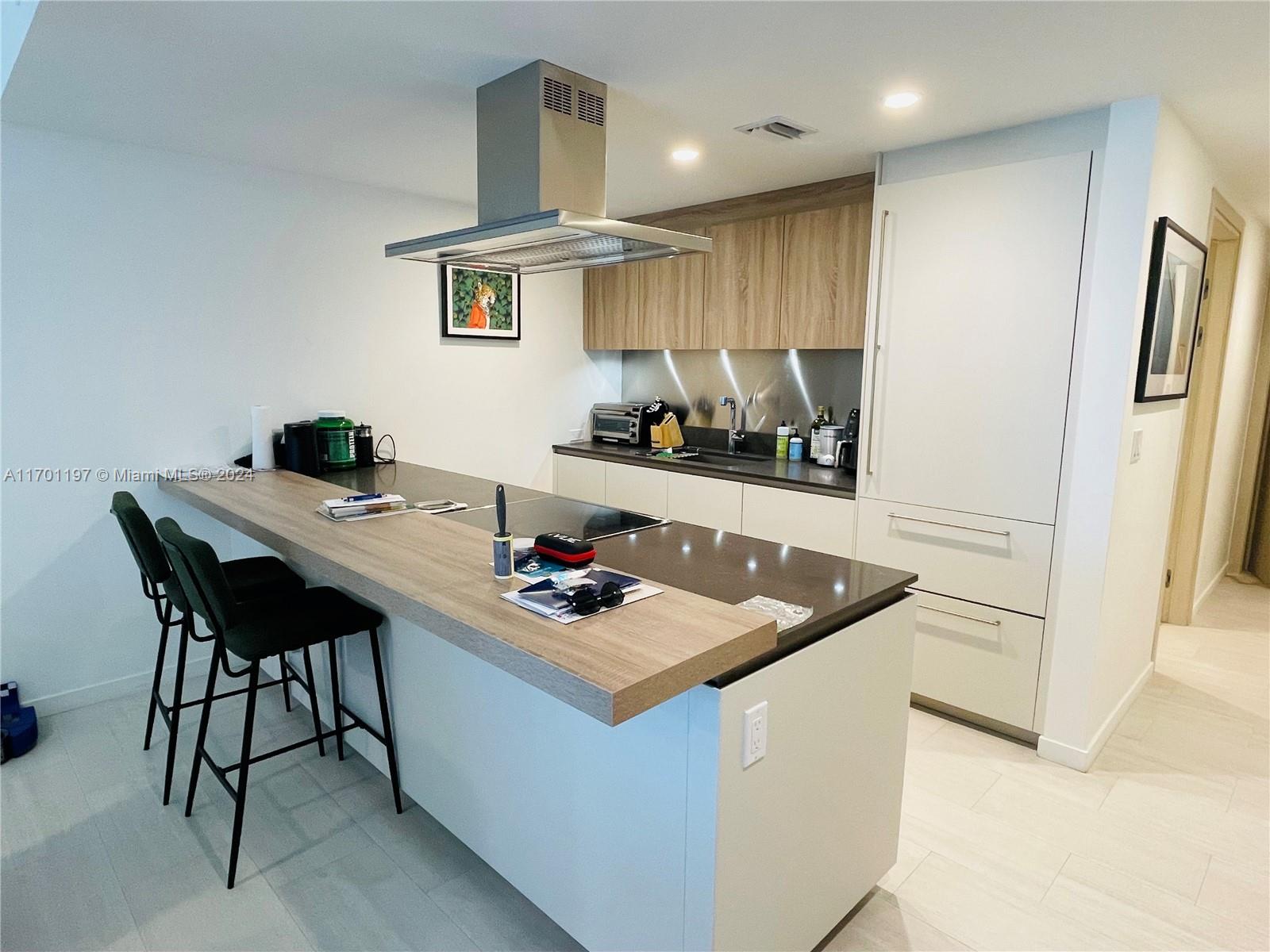 BRICKELL FLATIRON CONDO - Residential