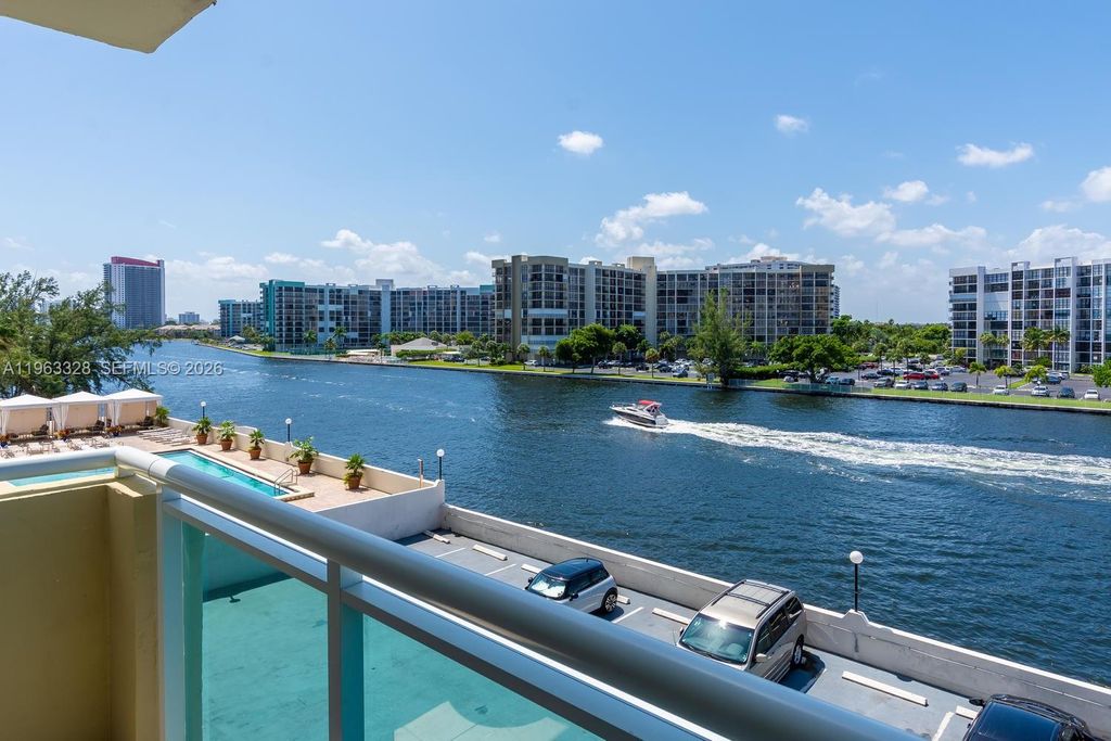 Photo of 3000 S Ocean Dr #316, Hollywood, FL 33019 (MLS # A11963328)