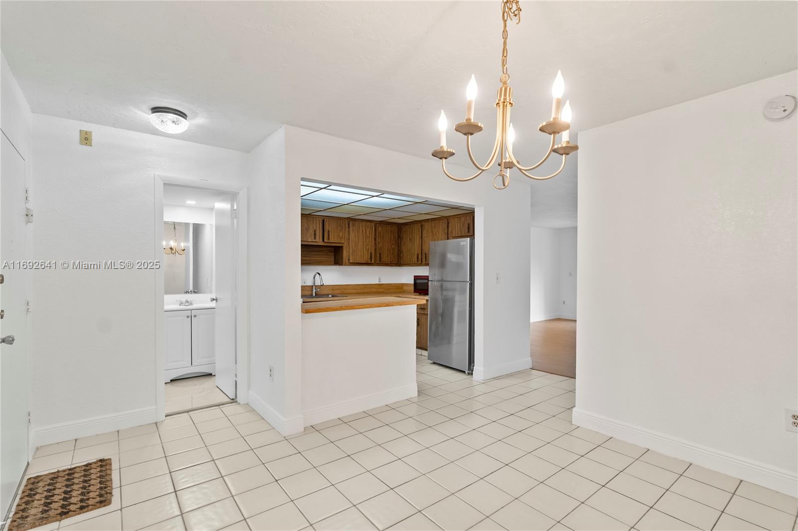 1681 NW 70th Ave 204