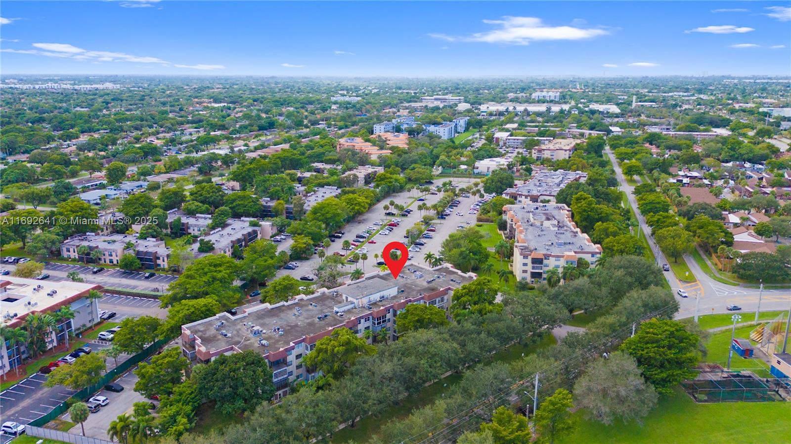 OMEGA CONDO NO 1 - Residential