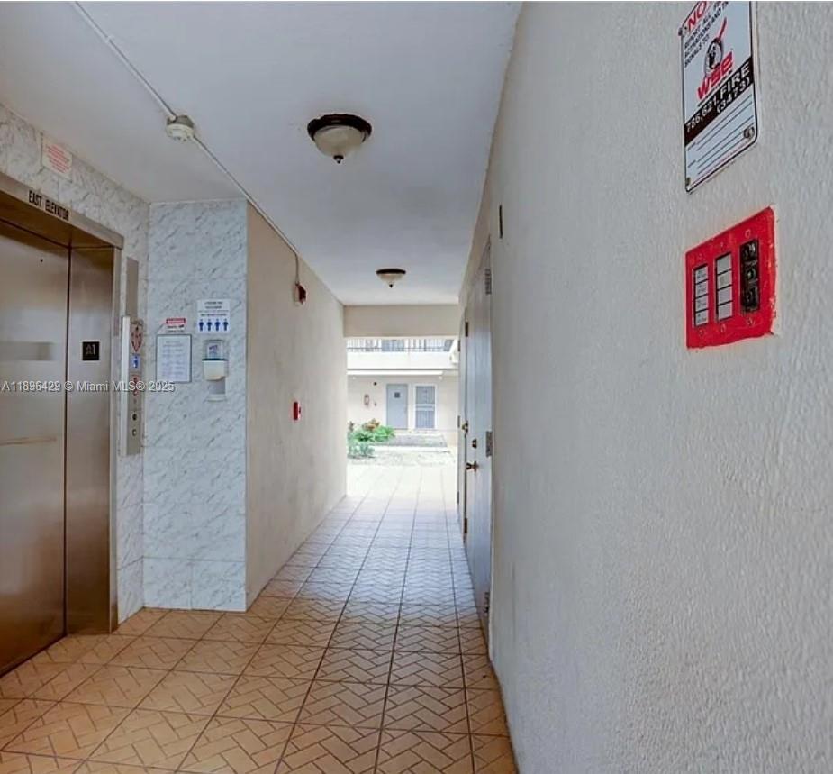 EL LAGO CONDO - Residential Lease