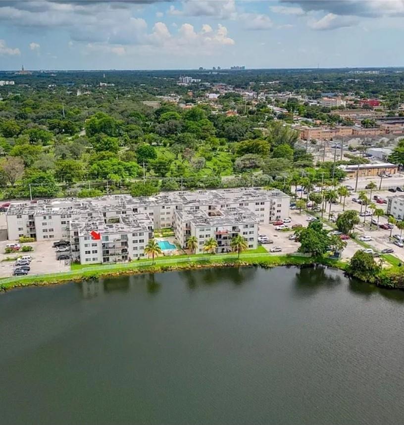 EL LAGO CONDO - Residential Lease