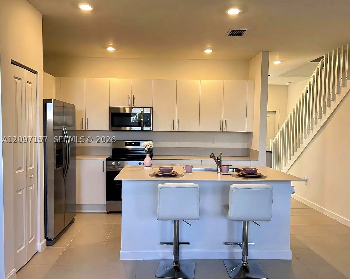151 SE 11th Ave 151