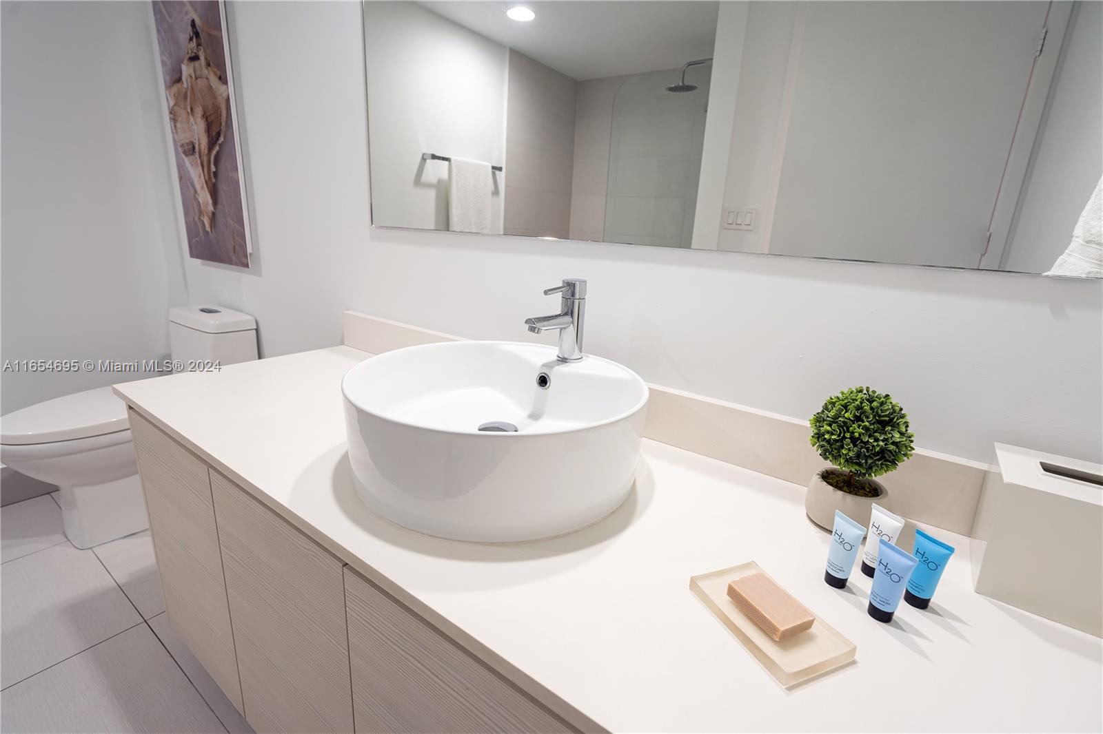 BEACHWALK CONDOMINIUM - Residential
