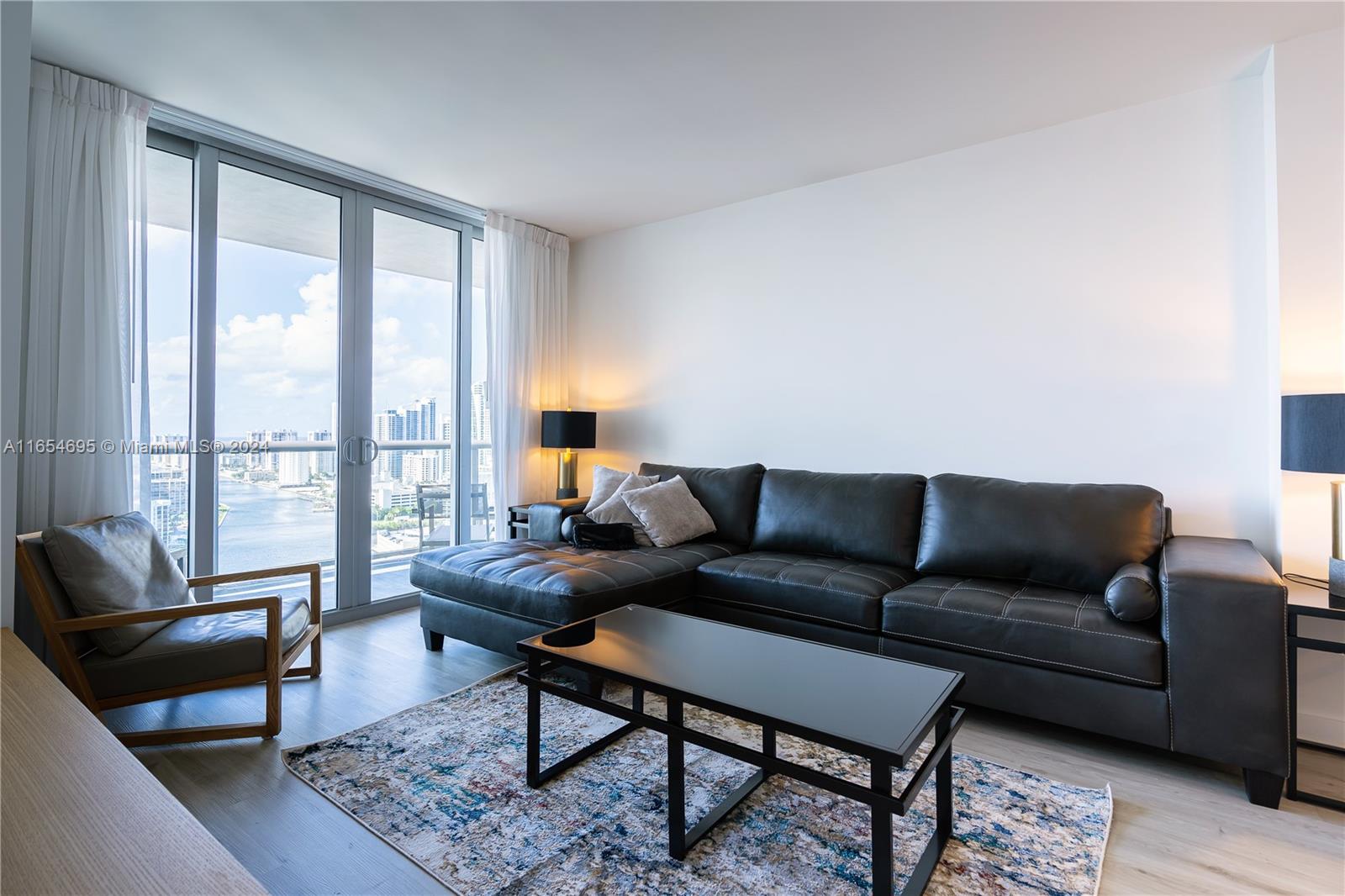 BEACHWALK CONDOMINIUM - Residential