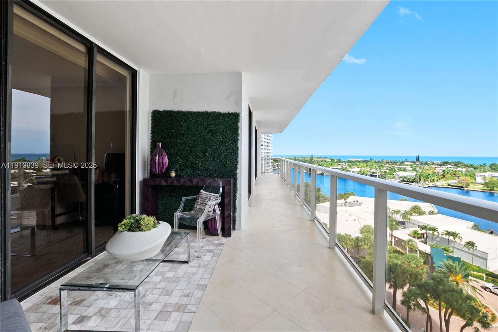 HAMPTONS WEST CONDO - Residential