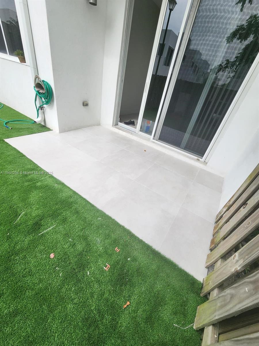 DORAL PALMS NORTH - Residential