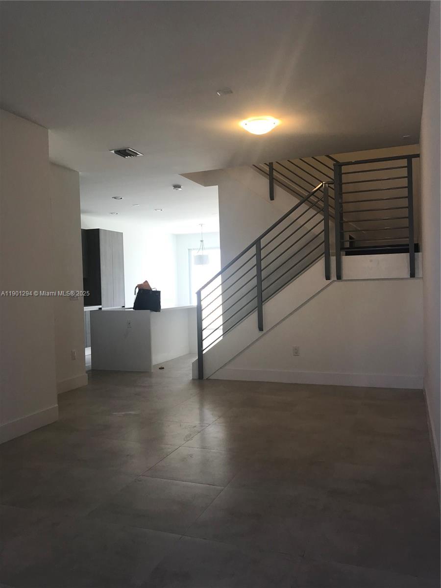 DORAL PALMS NORTH - Residential