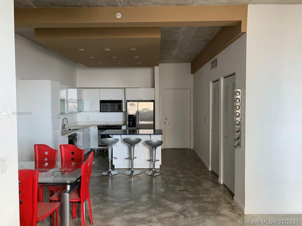 THE LOFT DOWNTOWN CONDO - Residential