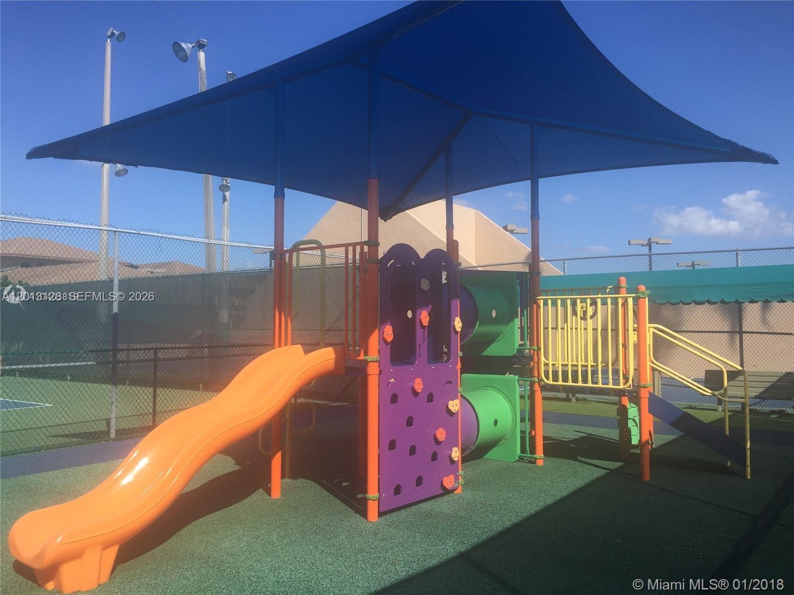 CENTURA PARC - Residential Lease