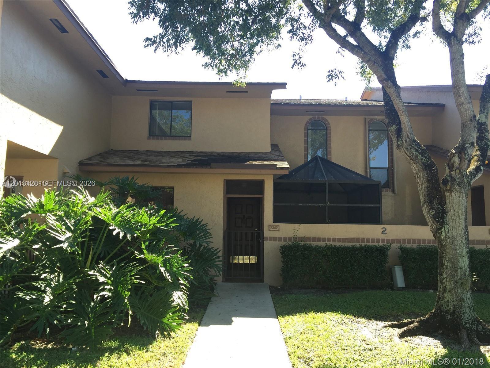CENTURA PARC - Residential Lease