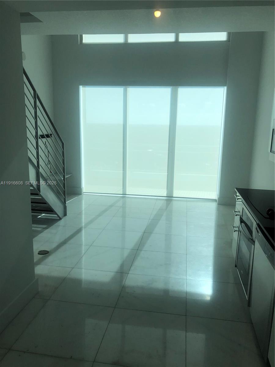 INFINITY AT BRICKELL COND - Residential Lease