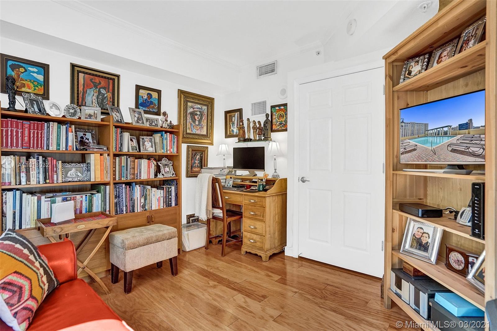 KEYSTONE PARK CONDO - Residential