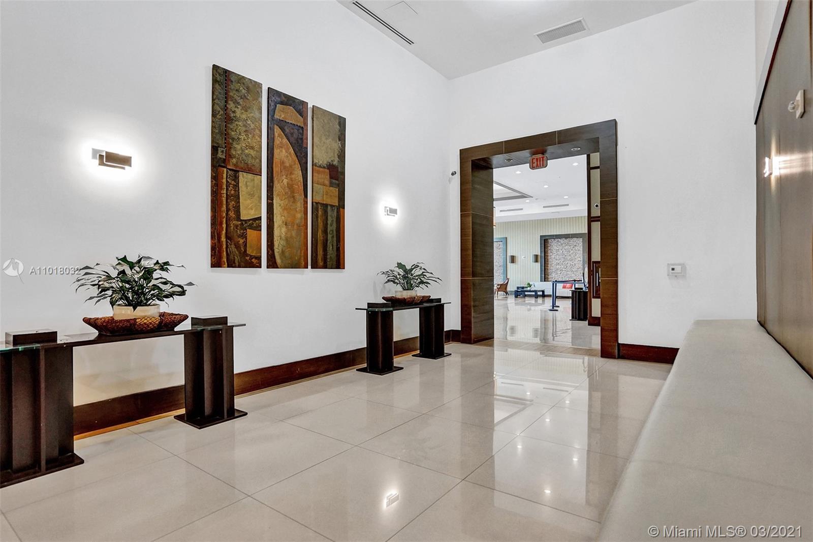 KEYSTONE PARK CONDO - Residential