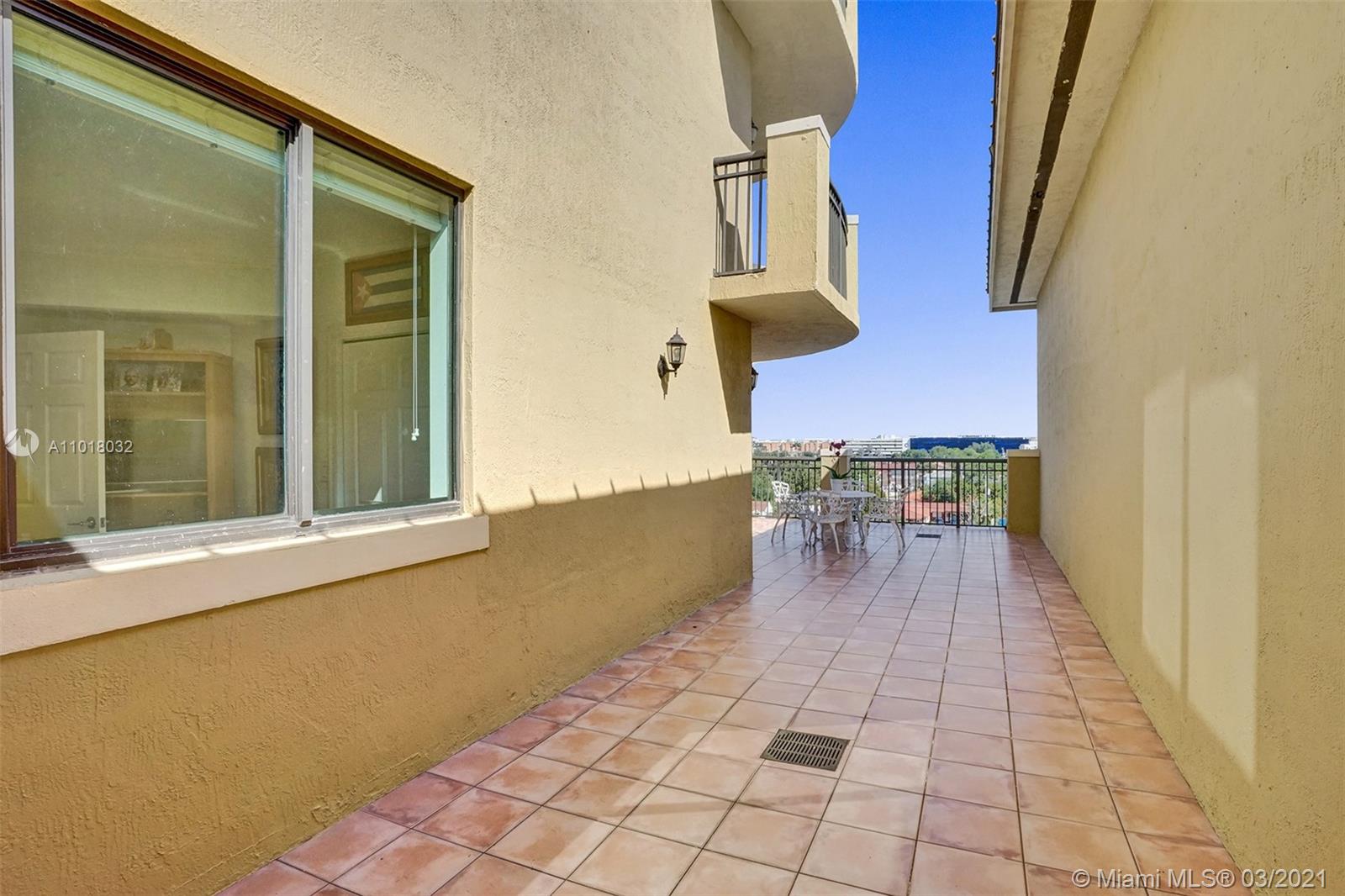 KEYSTONE PARK CONDO - Residential