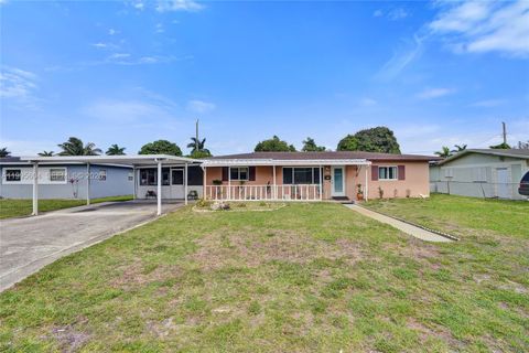 3811 NW 174th St Miami Gardens FL 33055