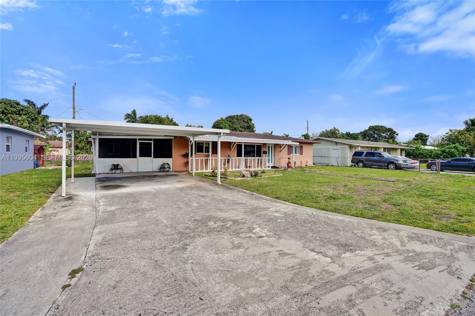 CAROL CITY - Residential