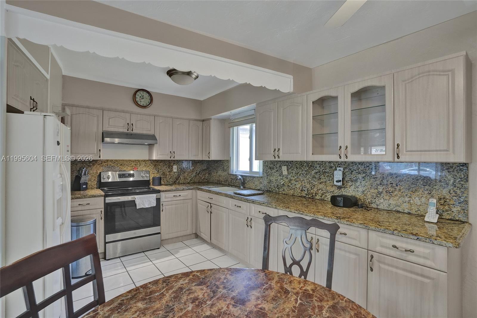 CAROL CITY - Residential