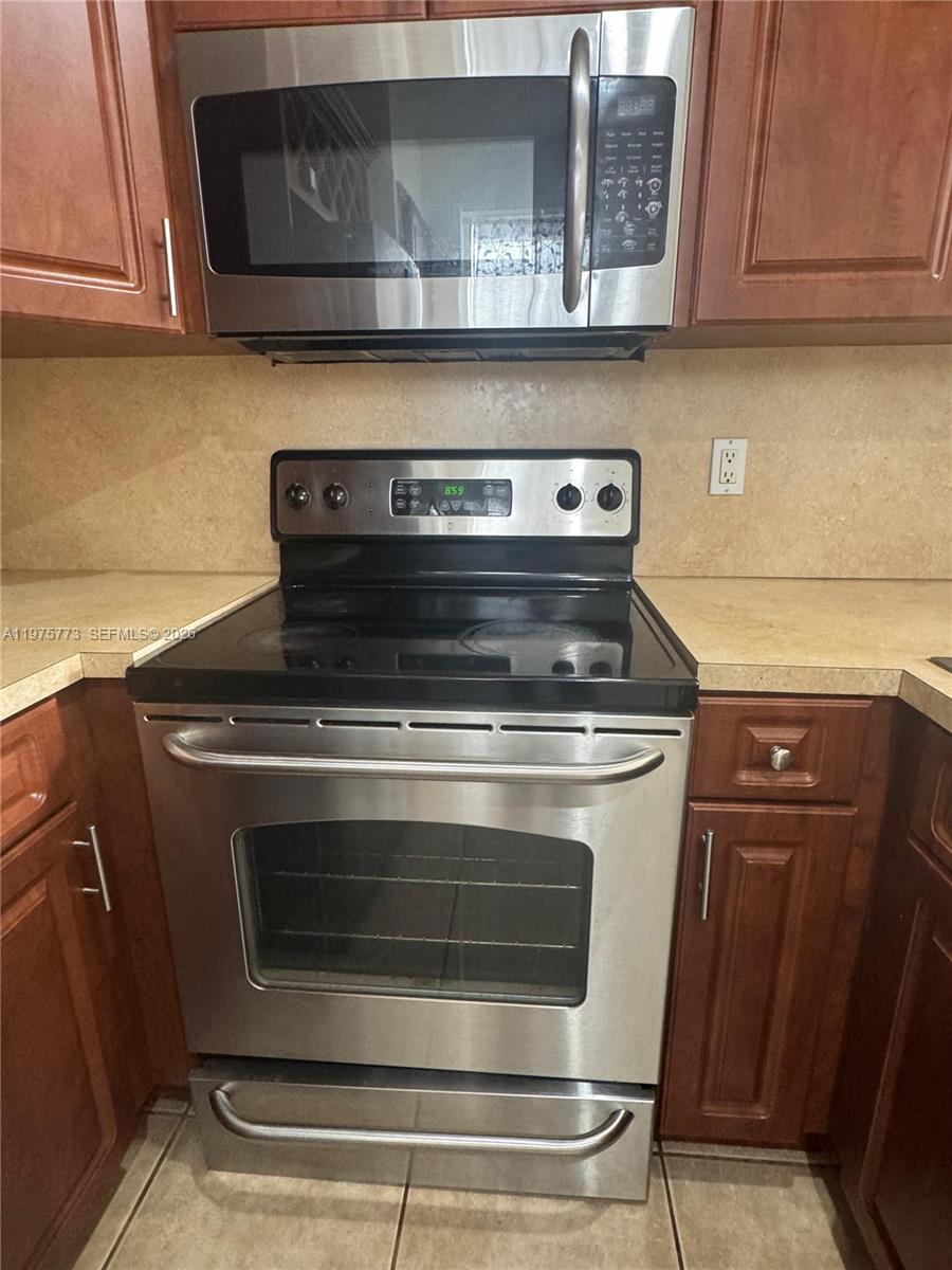 14915 SW 104th St 20-24