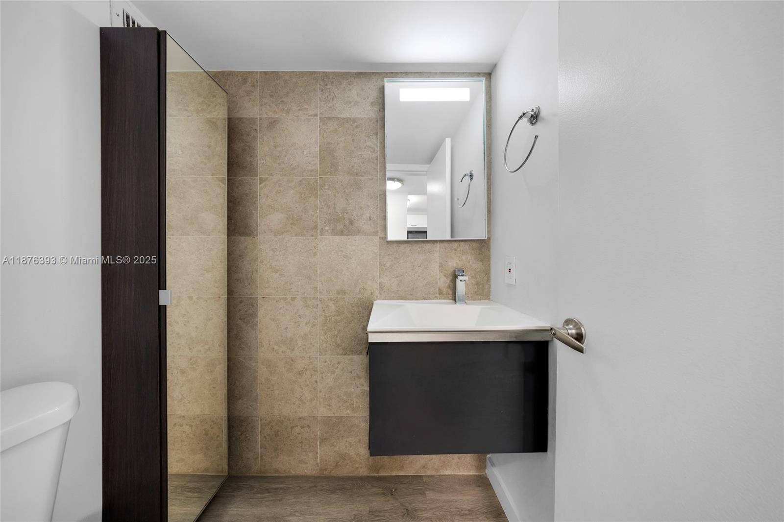 BAYVIEW TERRACE CONDO - Residential