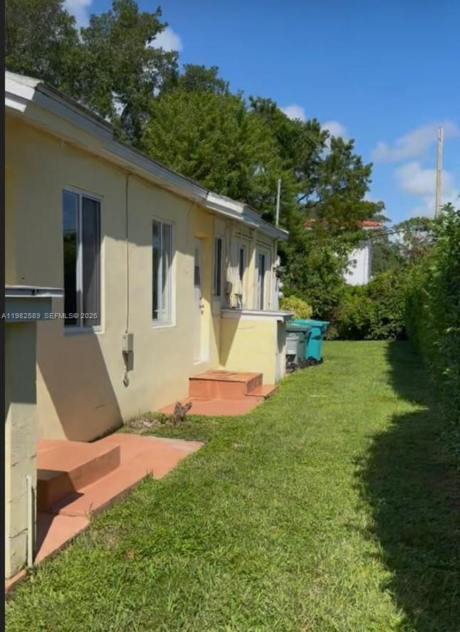 BISCAYNE LAWN EXTENSION - Residential Income