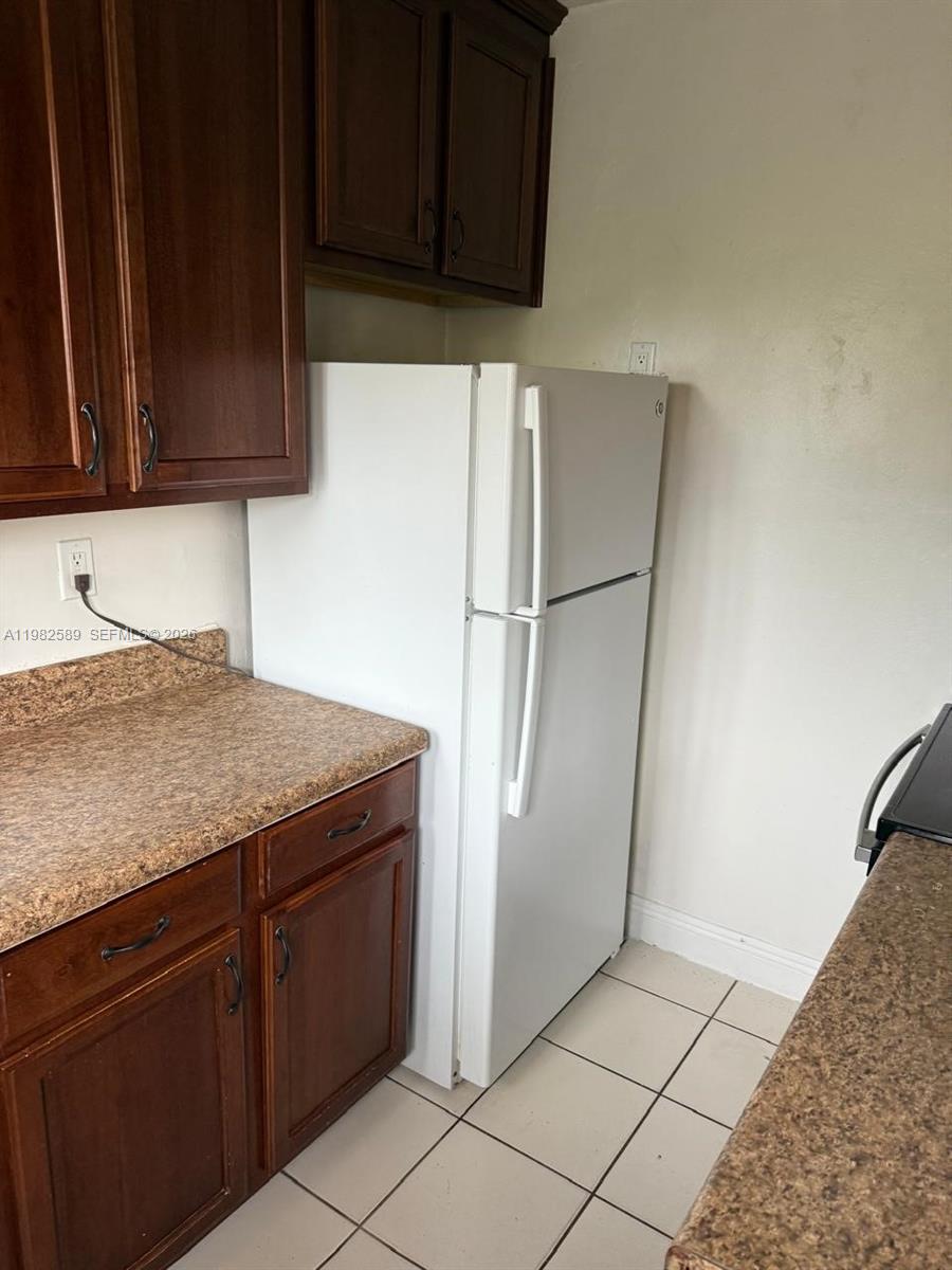 BISCAYNE LAWN EXTENSION - Residential Income