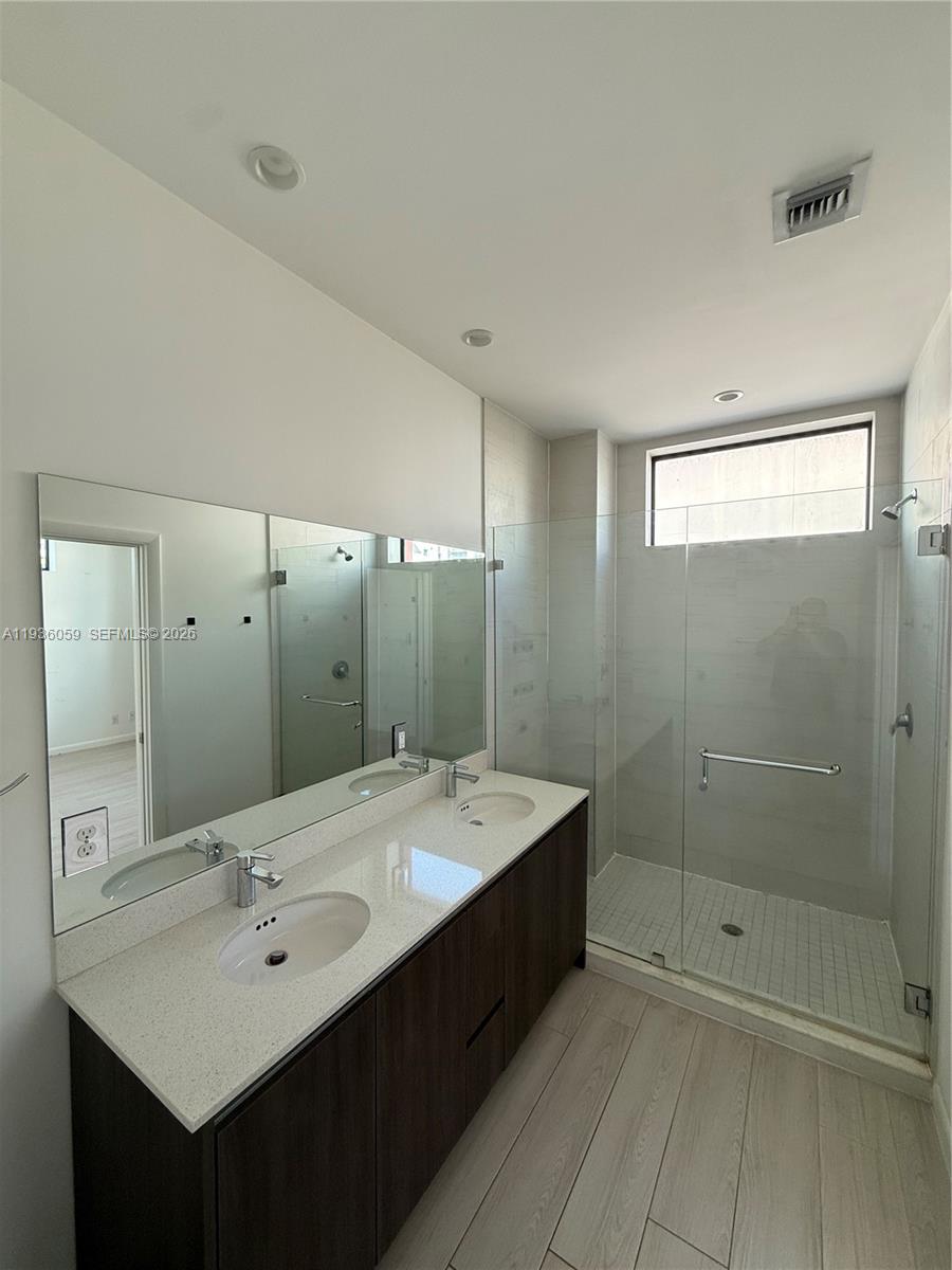 PROGRESSO - Residential Lease