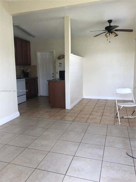 Photo of 640 SW 7th St, Homestead, FL 33030 (MLS # A12016444)