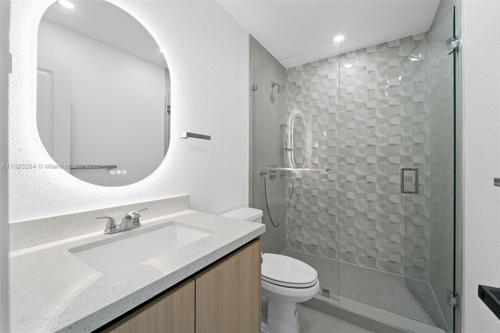 SNAPPER CREEK TOWNHOUSES - Residential Lease
