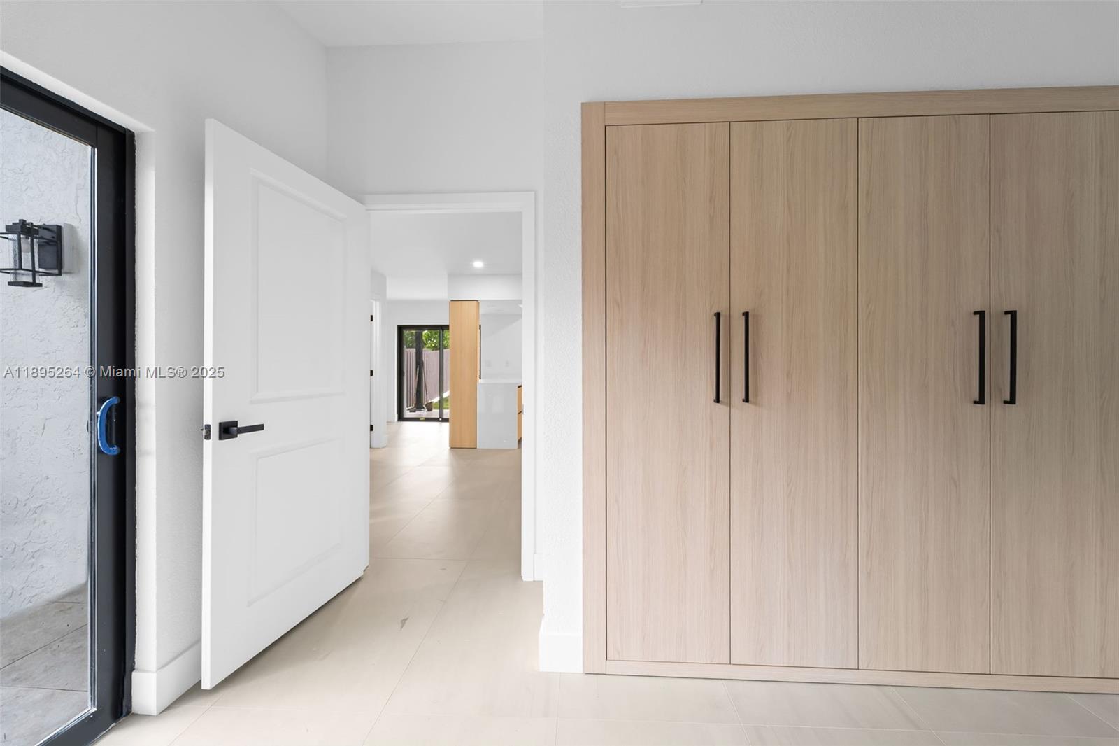 SNAPPER CREEK TOWNHOUSES - Residential Lease